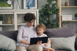 The Evolution of Social Media Engagement Among Modern Parents